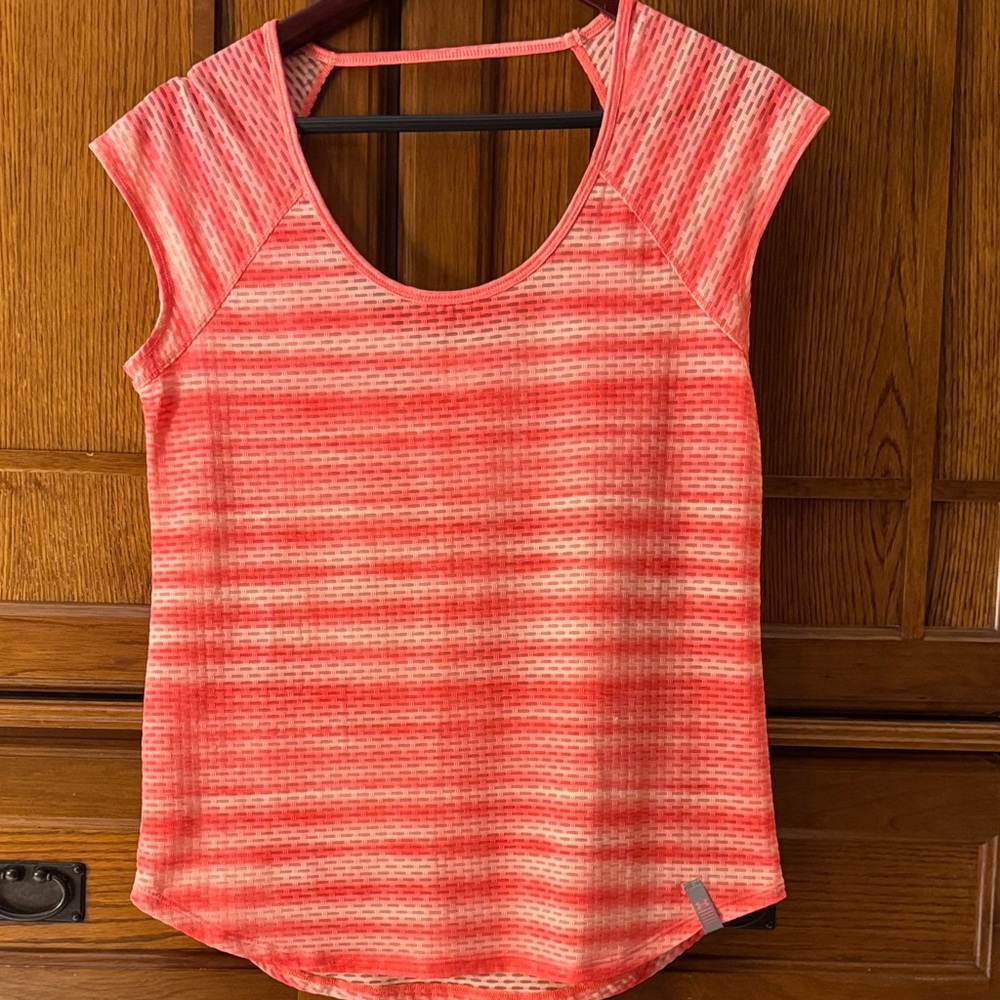 Under Armour HeatGear Striped Short Sleeve Top Moisture Wicking Running Fitted